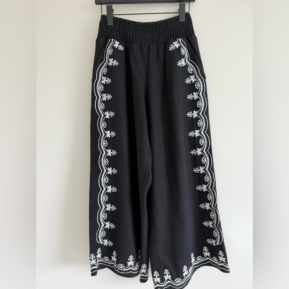 Tahari Black Pants Embroidery - Picture 2 of 6